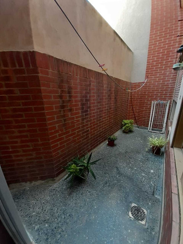 Venta Ph 4 Ambientes Con Patio 79 M2