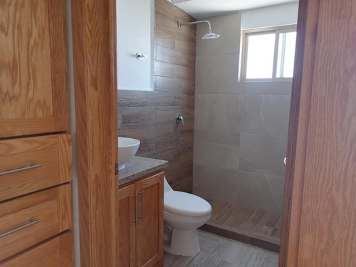 Imagen 14 de 17 de Casa Nueva En Venta Bosques Del Valle Iii, Frente A Parque
