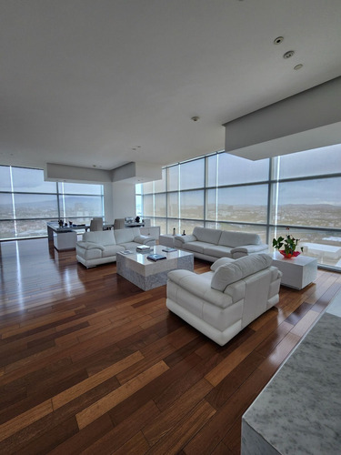 Oficina Premium En Venta En Torre Jv Iii - Piso Completo