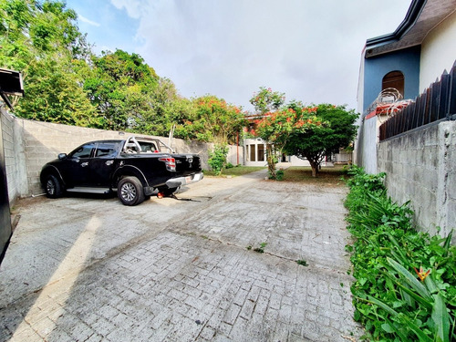 Imagen 24 de 27 de Casa De Lujo En San Lorenzo, Flores, Heredia (uso Habitacional Y Comercial) Descuento Aplicado