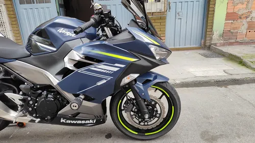 Ninja 400 2022