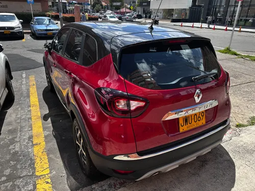 Renault Captur 2.0 Intens At
