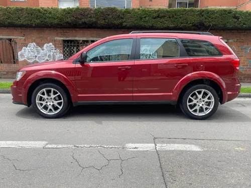 Dodge Journey SE AT 2.4CC AA 4X2