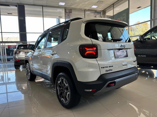 Jeep Renegade 2.4 Trailhawk At9 4x4