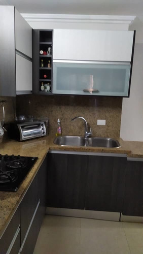 Imagen 6 de 19 de Apartamento A La Venta, Res. Las Brisas, Mañongo, Carabobo