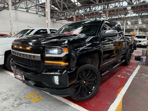 Chevrolet Silverado 5.4 2500 Doble Cabina Ls 4x2 At