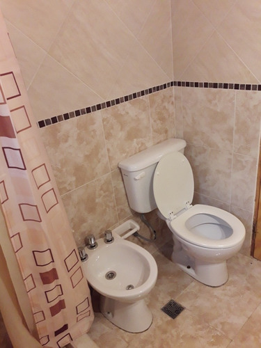 Imagen 9 de 14 de Duplex 5 Per. A Una Cuadra Del Mar
