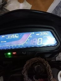 Imagen 6 de 13 de Bajaj Rouser Dominar 400