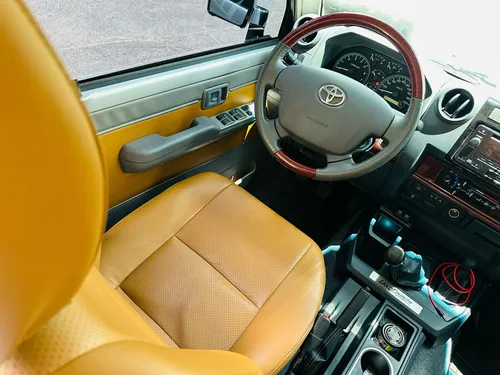 Toyota Serie 76 2023