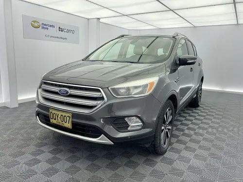 Ford Escape 2.0 Titanium 245 hp
