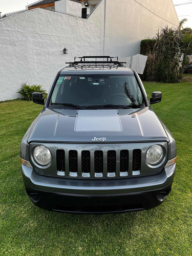 Imagen 4 de 19 de Jeep Patriot 2013 2.4 Sport 4x4 170cv Atx