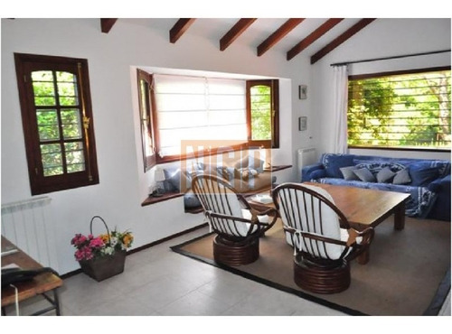 Casa En Rincã³n Del Indio, 4 Dormitorios -ref:20835