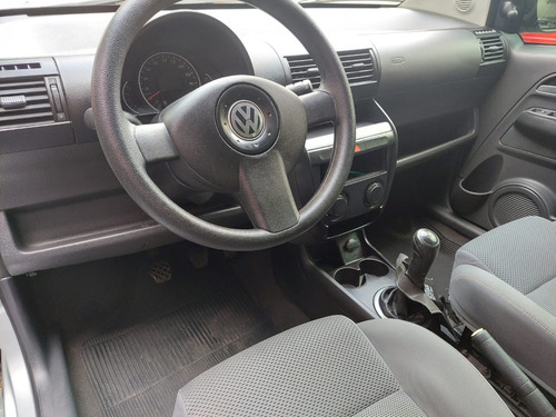 Imagem 3 de 13 de Volkswagen Fox