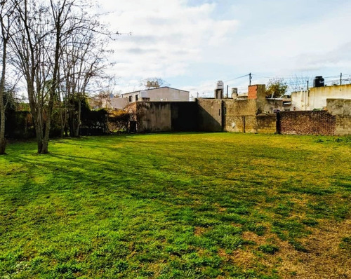 Terreno De 1100m2 En Excelente Ubicación 