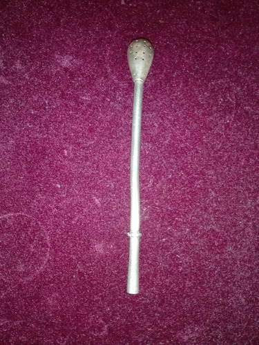 Bombilla Para Niño Antigua,de 13 Cms.muy Buen Estado.