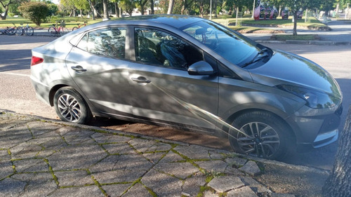 Hyundai HB20S 1.0 Premium Mt