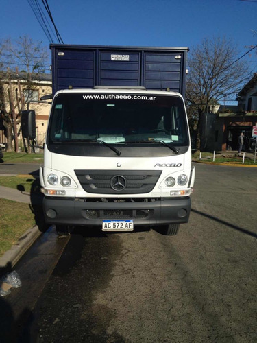 Mercedes Benz Accelo 815