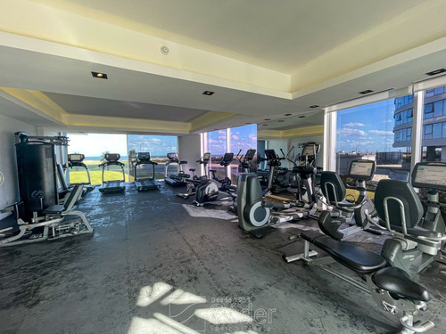 Imagen 29 de 30 de Apartamento En Venta De 4 Dormitorios En Playa Brava (ref: Sdr-2871)