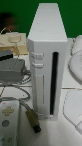 Nintendo Wii Consola + Controles + Accesorios + Juegos