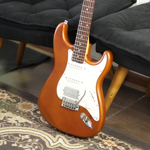 Guitarra Studebaker Sky Hawk Stratocaster Hss Âmbar Satin 