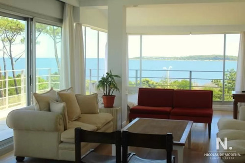 Apartamento En Venta, Mansa - Punta Del Este