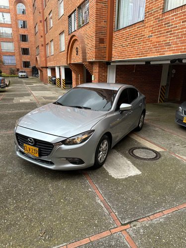 Mazda 3 Touring