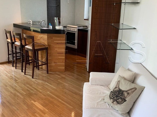 Imagem 1 de 15 de Flat No Itaim Bibi - Sf3968