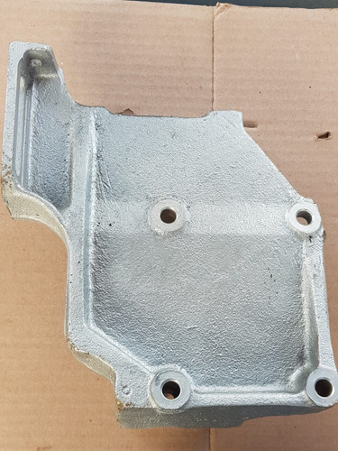 Base Soporte De Compresor/ Nissan Tsuru 3 2003