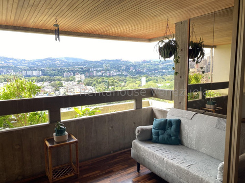 Magnífico Apartamento En Alquiler La Carlota Full Amoblado, Con Excelente Distribución, Amplio Y Luminoso Consta De 141 Mts2, Vi Mls #24-11566