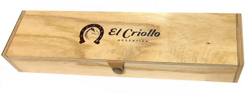 Imagen 2 de 5 de Cuchillo El Criollo Hoja 17cm Inox. 440 Cabo Hueso Con Vaina