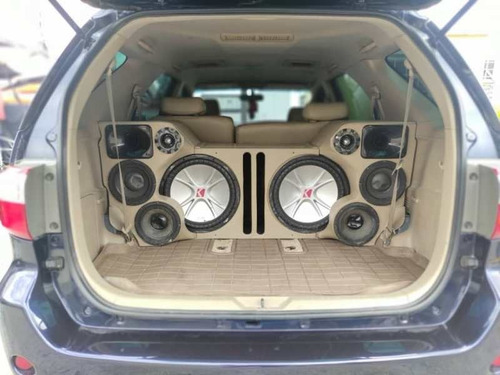Imagen 7 de 14 de Toyota Fortuner