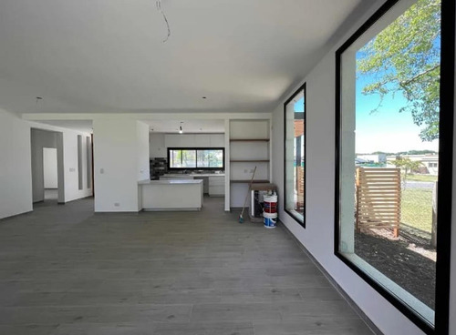 Imagen 6 de 14 de Venta Pilar Del Este Santa Elena