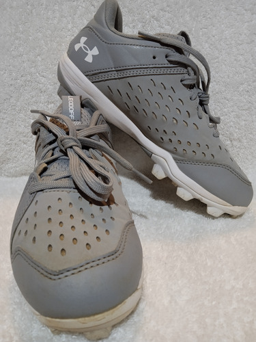 Spikes Béisbol Softbol Ua Leadoff 23cm (Usado)