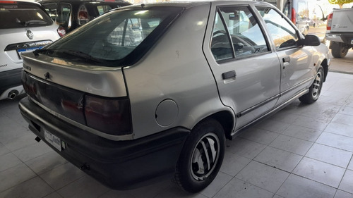 Imagen 4 de 11 de Renault 19 Rn Bic 1994 Gnc Exelente!
