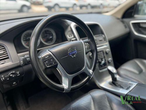 Volvo XC60 2.0 T5 DYNAMIC FWD TURBO GASOLINA 4P AUTOMÁTICO
