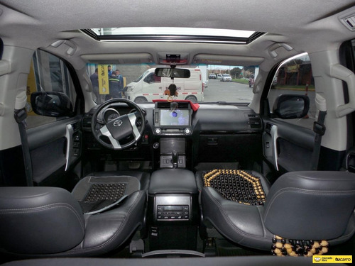Imagen 12 de 15 de Toyota Prado Txl