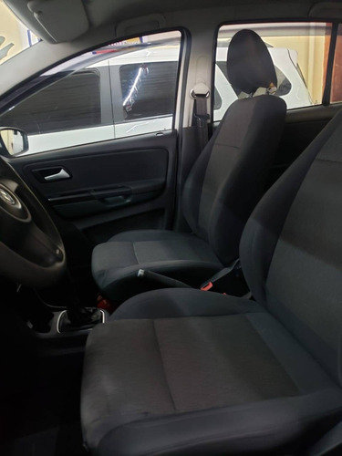 Imagem 9 de 11 de Volkswagen Fox 1.6 Mi 8v Flex 4p Manual