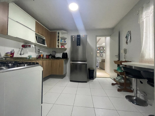 Imagem 8 de 30 de Vende Casa Duplex De 4 Quartos, Sendo Três Suítes Na Rua Guanumbi, Freguesia. - Ca00176 - 69944372
