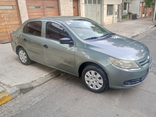 Volkswagen Voyage 1.6 Comfortline Plus 101cv