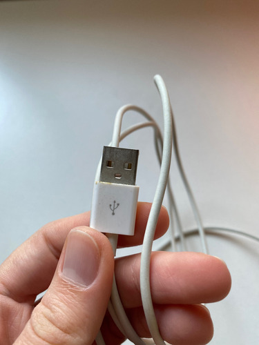 Cable Usb Ipod 4 - Ipad - Iphone 4 Blanco (Usado)