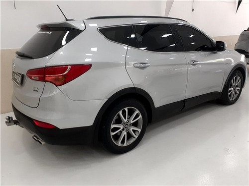 Hyundai Santa Fe 3.3 Mpfi 4x4 7 Lugares V6 270cv Gasolina 4p