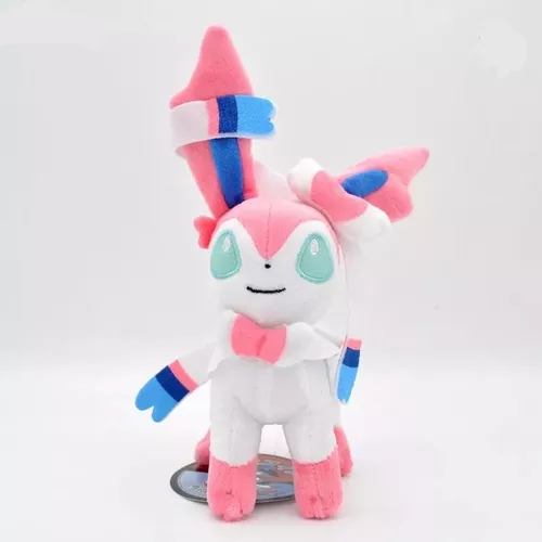 Pelúcia Pokémon Sylveon Eevee Evoluções Oficial Colecionador - R$ 78,9