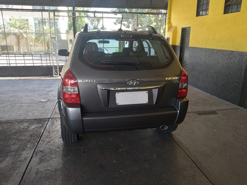 Imagem 6 de 14 de Hyundai Tucson 2017 2.0 Gls 4x2 Flex Aut. 5p