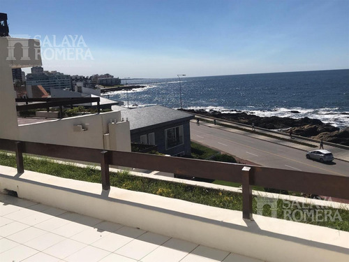 Penthouse 3 Dormitorios Mas Dependencia - Vista Directa Al Mar, Punta Del Este
