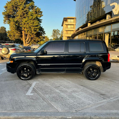 Imagen 4 de 17 de Jeep Patriot 2.4 Sport 4x4 170cv Atx