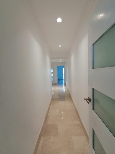 For Sale Apartamento En La Avenida Anacaona Piso 15 Rentado En 3400 Dolares Para Inversion