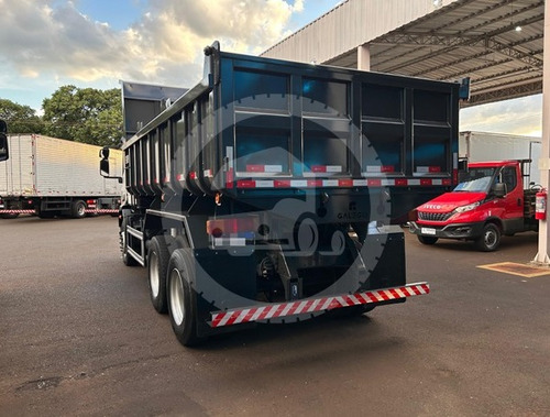 Iveco Tector 240e28 6x2 Caçamba Nova -13/14- Naves Seminovos