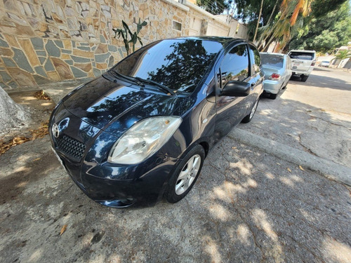 Imagen 1 de 15 de Toyota Yaris Automatico