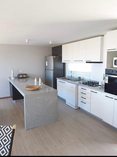 Puerto Velero :triplex Para 9 Personas. Terraza En Azotea.