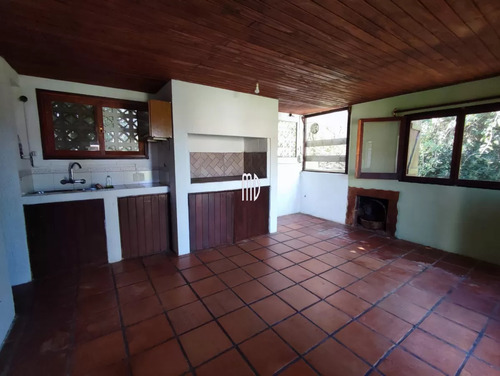 Casa Encantadora En Venta En El Chorro, Manantiales: Tu Refugio En La Naturaleza Y El Lujo.ref: 7286